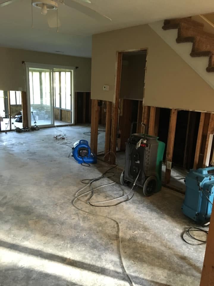 Sewage Backup Cleaning in Cicero, IL - HydroForce Cleaning and Restoration